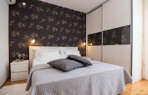 Apartment Rogoznica 10339b