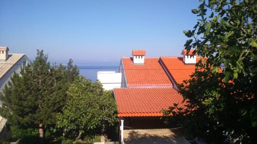 Apartments with parking spaces Klenovica, Novi Vinodolski - 11028