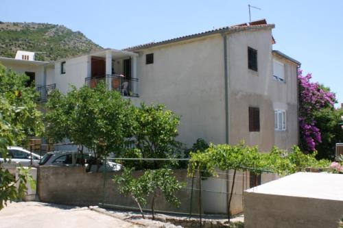 Fotografia z galérie ubytovania Apartments by the sea Drvenik Donja vala, Makarska - 11083 v Drveniku