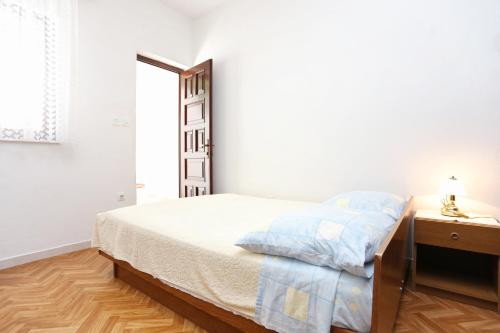 Studio Razanj 10373a
