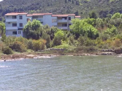 Apartments by the sea Hodilje, Peljesac - 11189 photo