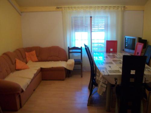 Apartments with parking space Biograd na Moru, Biograd - 11380