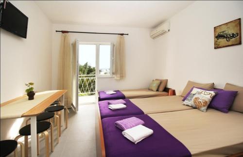 Apartments by the sea Baska Voda, Makarska - 6786