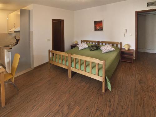 Apartments with WiFi Dubrovnik - 8565