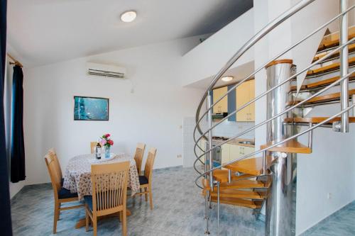 Apartment Mastrinka 11283a