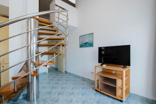 Apartment Mastrinka 11283a