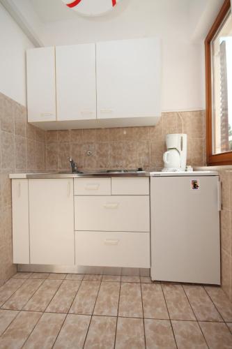 Apartments by the sea Novalja, Pag - 6489