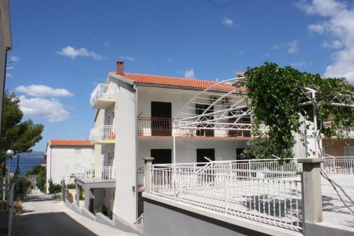 Apartments with parking space Baska Voda, Makarska - 10406