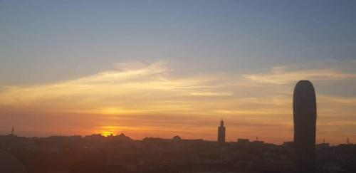 Lever ou coucher de soleil vu de la maison d'hôtes ou à proximité
