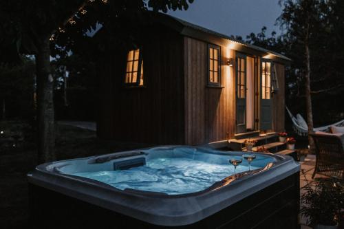 Fotografie z fotogalerie ubytování The Dragonfly Shepherds Hut v destinaci Colchester