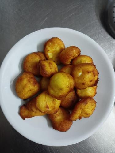Makanan di atau berdekatan penginapan di ladang