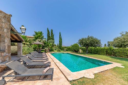 Villa Can Paroya by Sealand Villas