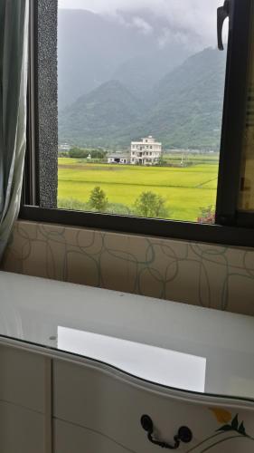 B&Bから撮影された、または一般的な山の景色