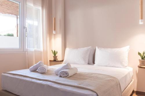 Luxury Apartment with Jacuzzi Close to Acropolis - Living Stone Zircon