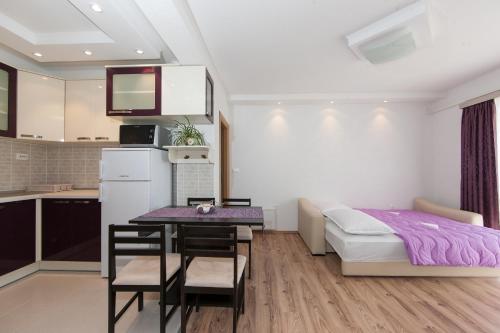 Fotografie z fotogalerie ubytování Seafront apartment Maja A3+2 v Tučepi