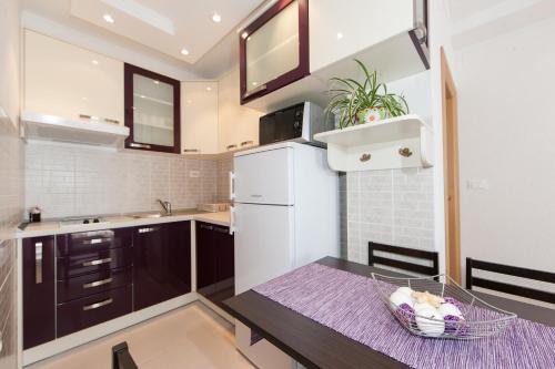 Fotografie z fotogalerie ubytování Seafront apartment Maja A3+2 v Tučepi