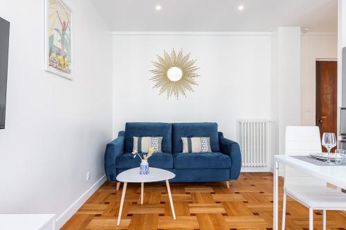 Quiet 1 Bdr Downtown Terrace AC & Parking
