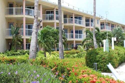 Zahrada ubytování The Grand Caymanian Resort
