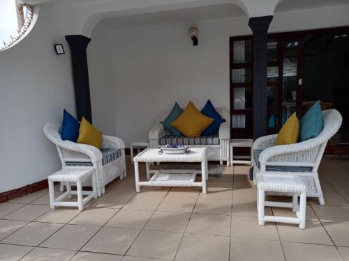 Gallery image of NoniSands Guesthouse in Uvongo Beach