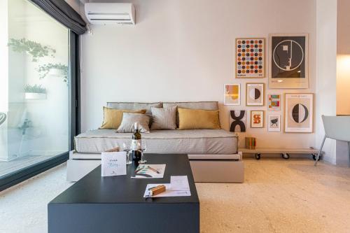 Hidesign Athens The Getaway Apartments
