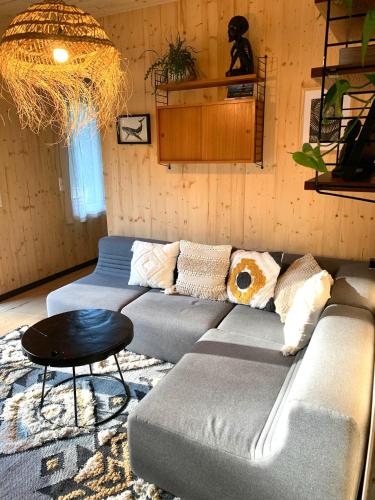 Ruang duduk di HJEM - Tiny Homes direkt am Wald zwischen Allgäu & Bodensee