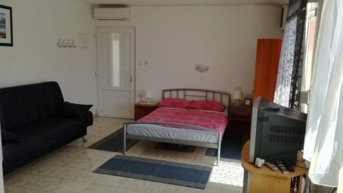 Studio Barbat 11472b