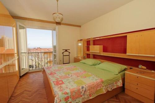 Apartments with a parking space Makarska - 11567