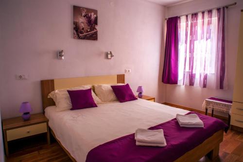 Apartments by the sea Zatoglav, Rogoznica - 11598