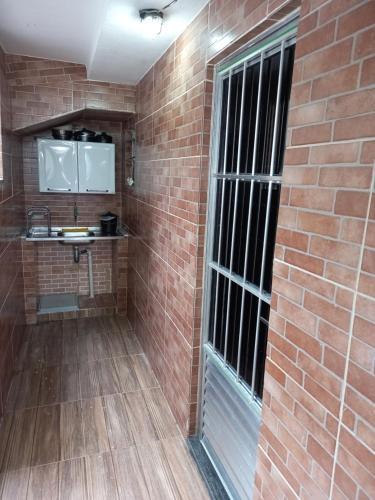 Afbeelding uit fotogalerij van Chalé Luso Brasileiro 1 térreo in Penedo