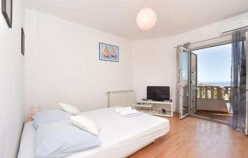 Family-friendly apartments with swimming pool Podstrana, Split - 13828