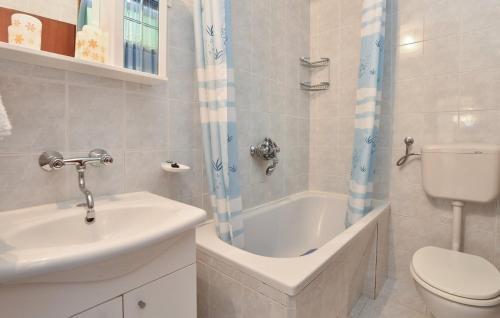 Family-friendly apartments with swimming pool Podstrana, Split - 13828