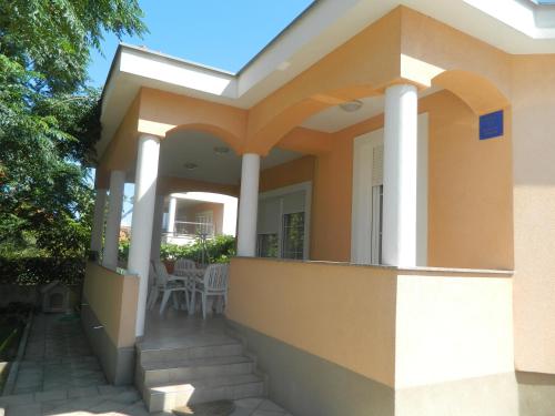 Fotografia z galérie ubytovania Holiday house with a parking space Zadar - 13883 v destinácii Zadar
