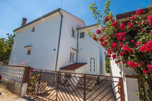 Fotografia z galérie ubytovania Apartments with a parking space Zadar - 13910 v destinácii Zadar