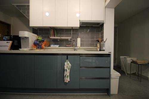Cucina o angolo cottura di Bunk Backpackers Guesthouse