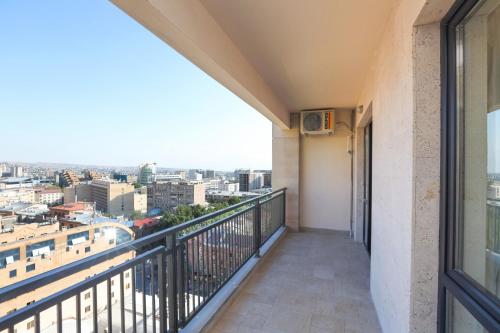 Balkoni atau teres di Apart-hotel on Koghbatsi 16