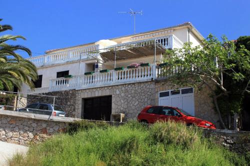 Fotografia z galérie ubytovania Apartments with a parking space Jelsa, Hvar - 8698 v destinácii Jelsa
