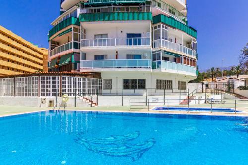 Bazén v ubytování Modern apartment in Las Americas nebo v jeho okolí