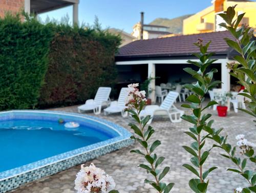 Bazén v ubytování 3 Bedroom Apartment with pool nebo v jeho okolí