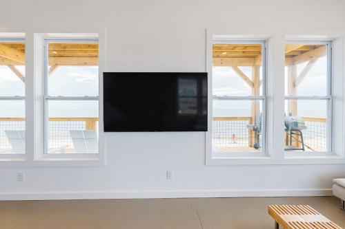 Sandbreakにあるテレビまたはエンターテインメントセンター