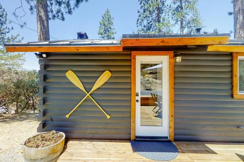 Sugar Pine Log Cabin – Photos 2