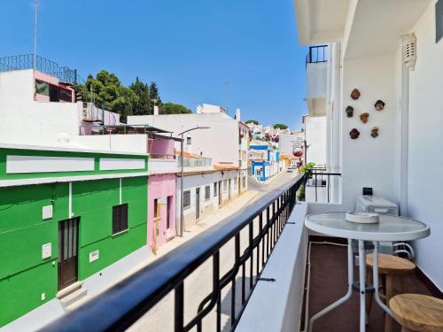 DONA MARQUEZA - WiFi, AC, Praia & Centro Carvoeiro 350m