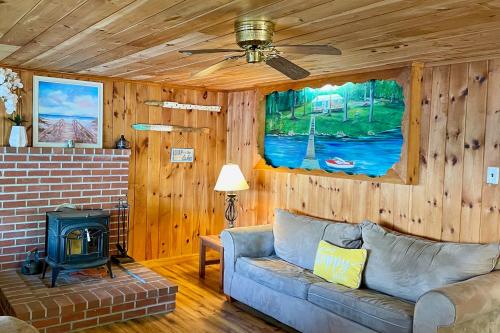 Crawford Lakefront Cottage – Photos 4