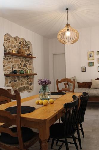 Χώρος καθιστικού στο Aeonian Villa Ermioni