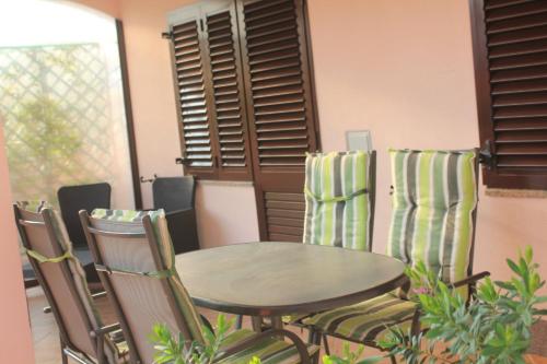 Gambar di galeri bagi Apartments by the sea Novigrad - 14296 di Novigrad Istria