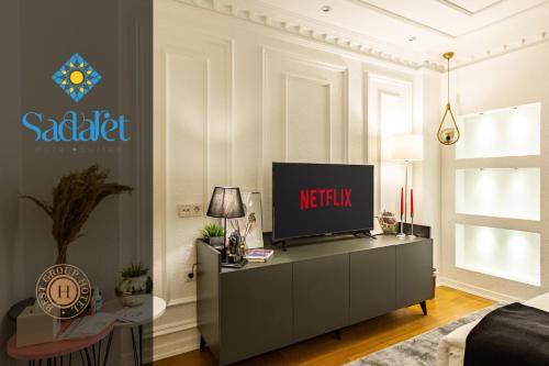 TV o dispositivi per l'intrattenimento presso Sadaret Hotel&Suites Istanbul -Best Group Hotels