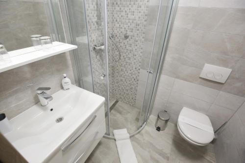 Apartments and rooms with WiFi Zadar - 14528