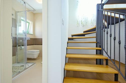 Φωτογραφία από το άλμπουμ του Luxury villa with a swimming pool Liznjan, Medulin - 16329 σε Ližnjan