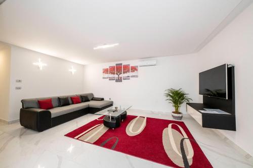 Family-friendly apartments with swimming pool Palit, Rab - 16330