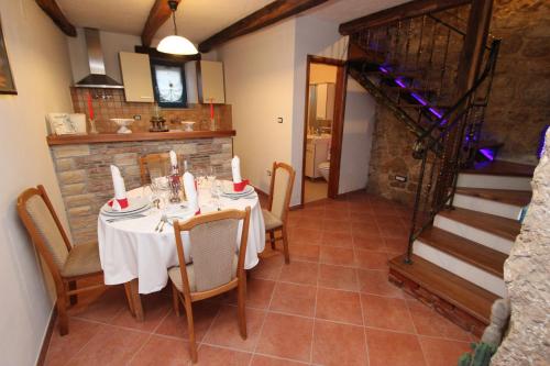 Holiday house with a parking space Kirmenjak, Porec - 16515