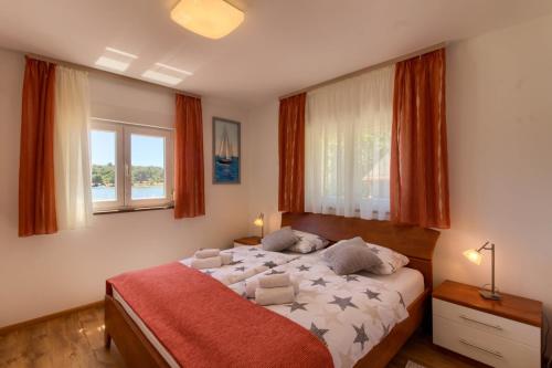 Apartments by the sea Medulin - 16533